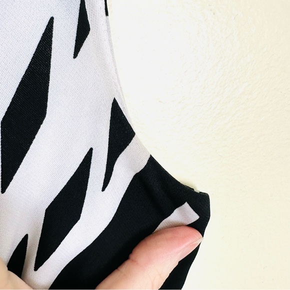 CHETTA B Women’s Geometric Print Mini to Midi Sleeveless Belted Dress, Size 8 - Picture 10 of 12